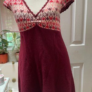 Free people knit sweater dress Burgundy with flowers pattern size M